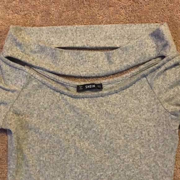 Grey sweater with shoulder cutout - Picture 2 of 2